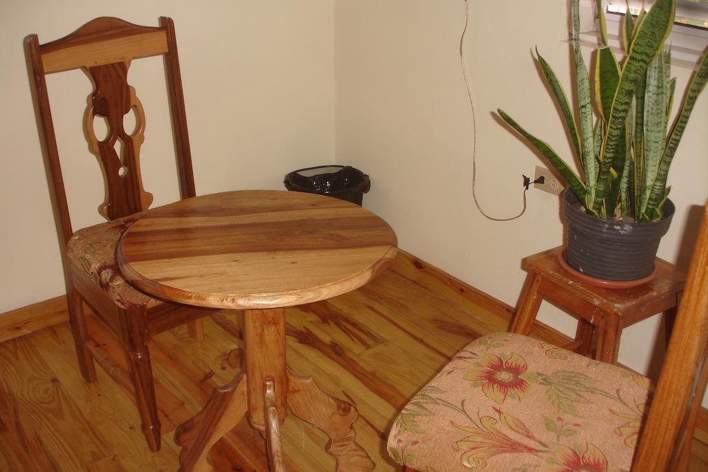 Finjam Cottage Порт Антонио Стая снимка